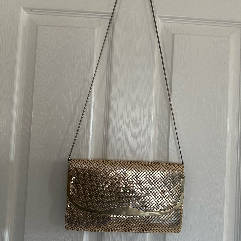 Vintage 70s gold chain mail disco clutch purse